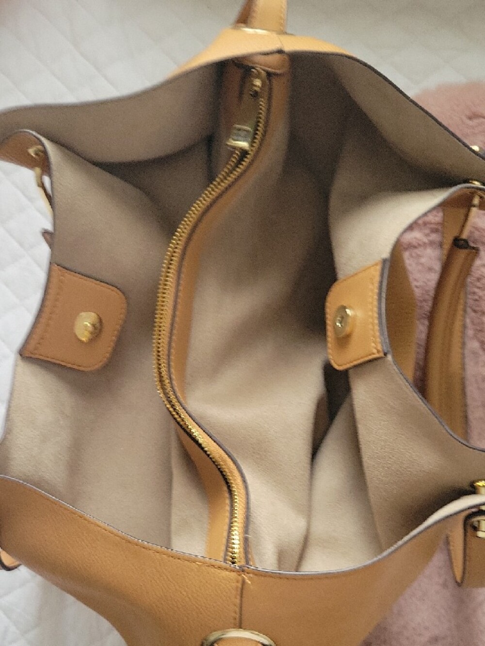 Sondra Roberts Tan Leather Shoulder Tote - Picture 6 of 7